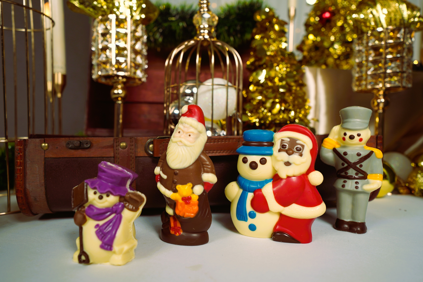 Chocolate Figurines & Lollipops