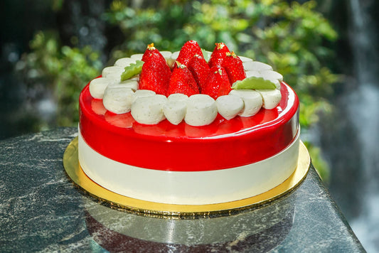 Cake of the Month: Strawberry Peanut